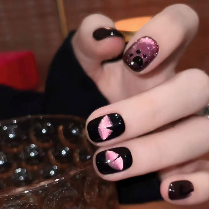 Cute Character Press-On Nail Art Set Bowlift