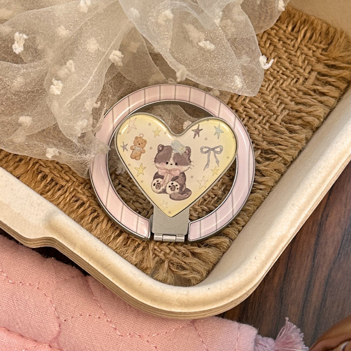 Hand mirror in heart-shaped design with cute bear motif Bowlift