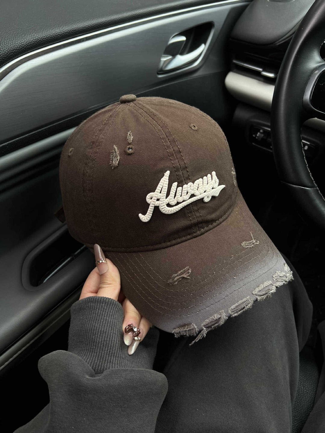 Women's Distressed Graphic Baseball Cap Bowlift