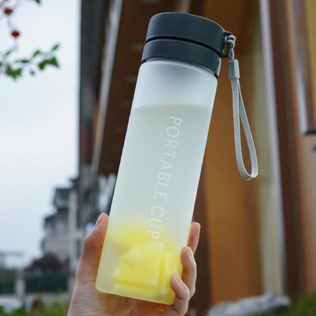Women's portable water bottle Bowlift
