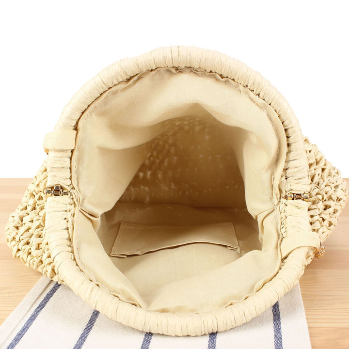 Shoulder bag made from handcrafted natural fibers with elegant chain decoration Bowlift