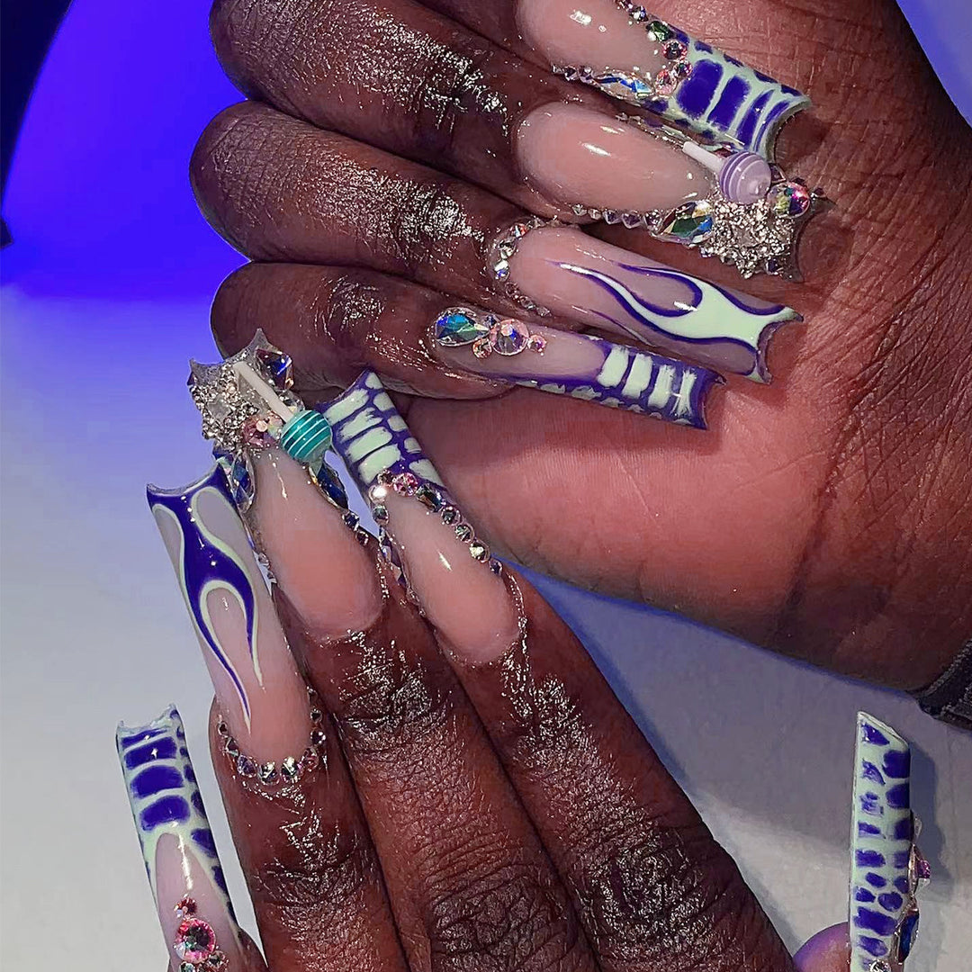 Artful Long Nails Bowlift