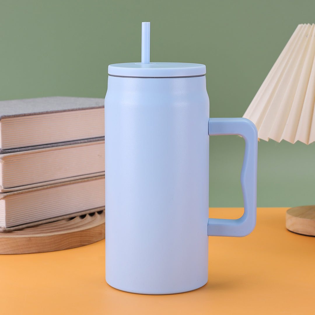 Women's reusable drinking cup with straw and ergonomic handle Bowlift