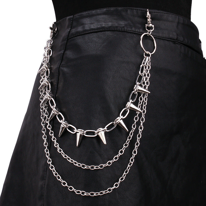 Fashionable chain belt with stud accents Bowlift