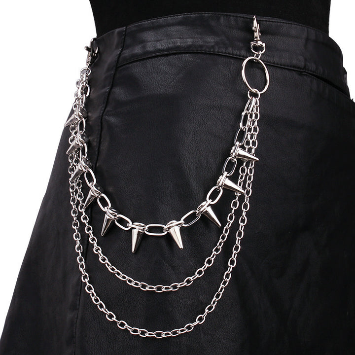 Fashionable chain belt with stud accents Bowlift