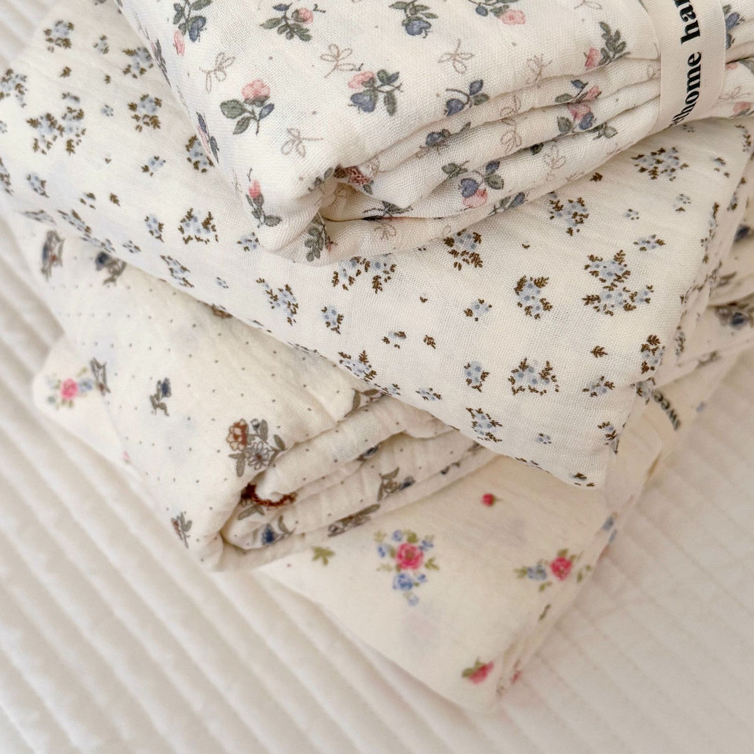 Ladies Cozy Blanket Bowlift