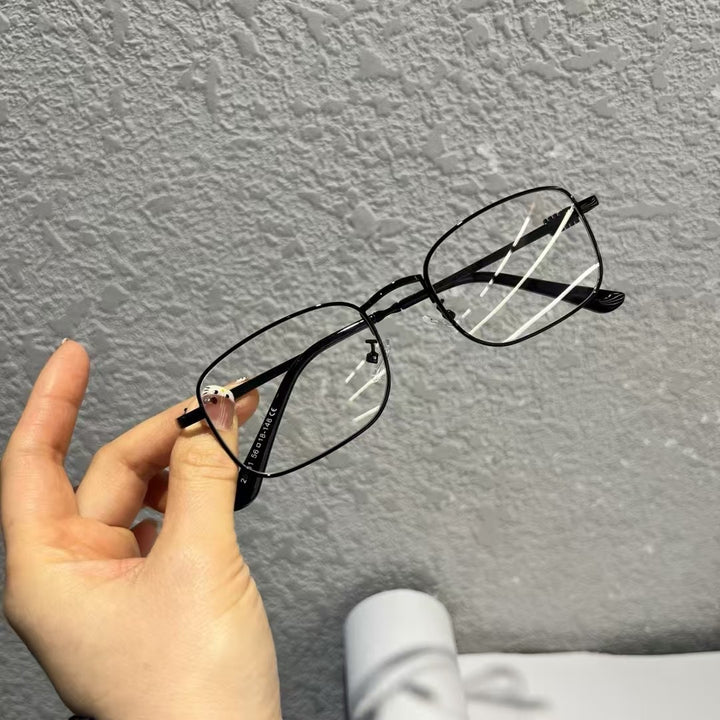 Fashionable glasses with square frame Bowlift