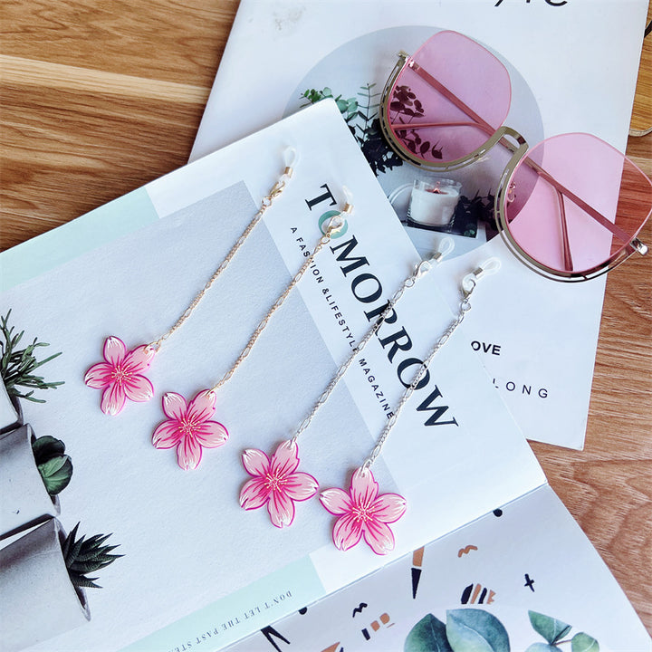 Floral Charm Dangle Earrings Bowlift