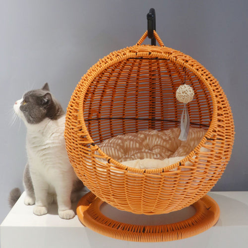 Hanging chair made of natural material Bowlift