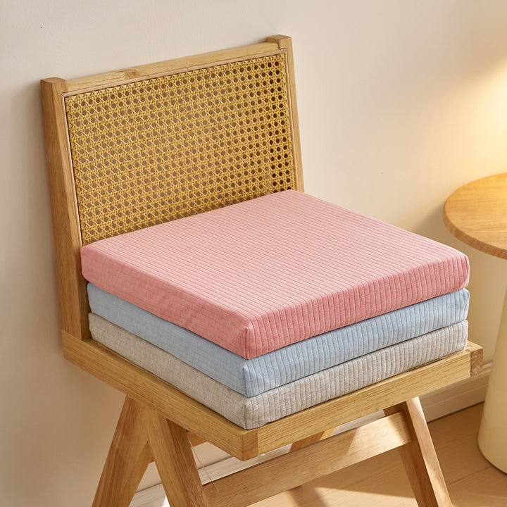 Breathable and Hypoallergenic Mattress Topper Bowlift