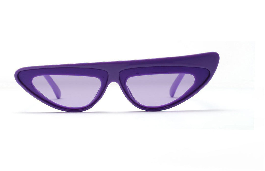 Women Cat-Eye Sunglasses with trendy asymmetrical design Bowlift