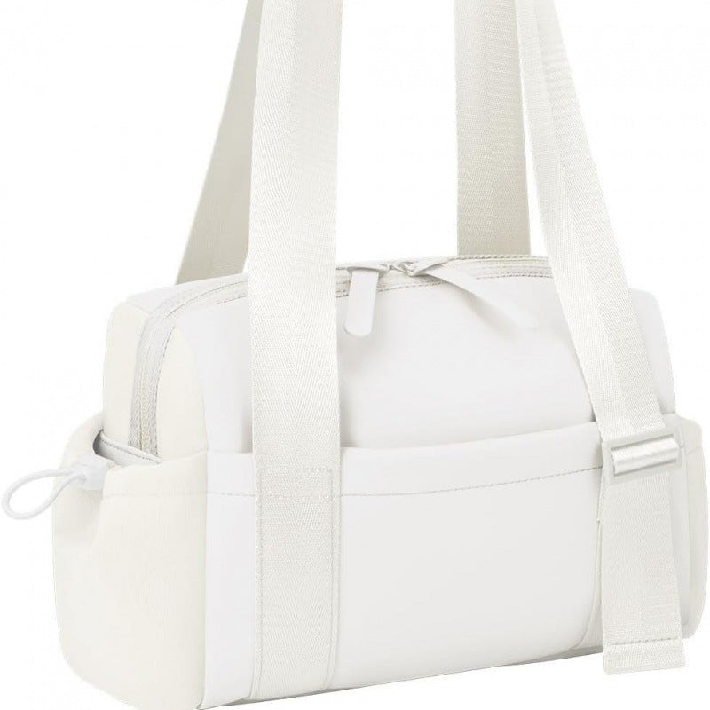 Versatile Multi-Pocket Gym Tote Bowlift