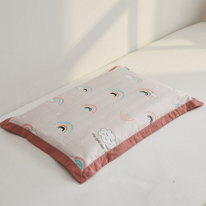Cozy pillow with colorful rainbow motif Bowlift