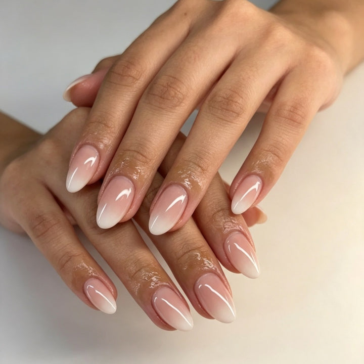 Artificial nails with elegant ombre effect and high-gloss finish Bowlift