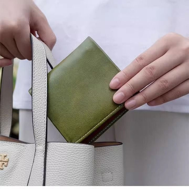 Classic Leather Card Holder Bowlift