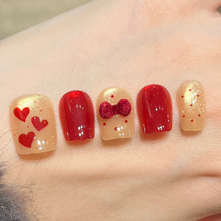 Festively Themed Press-On Nail Art Set Bowlift