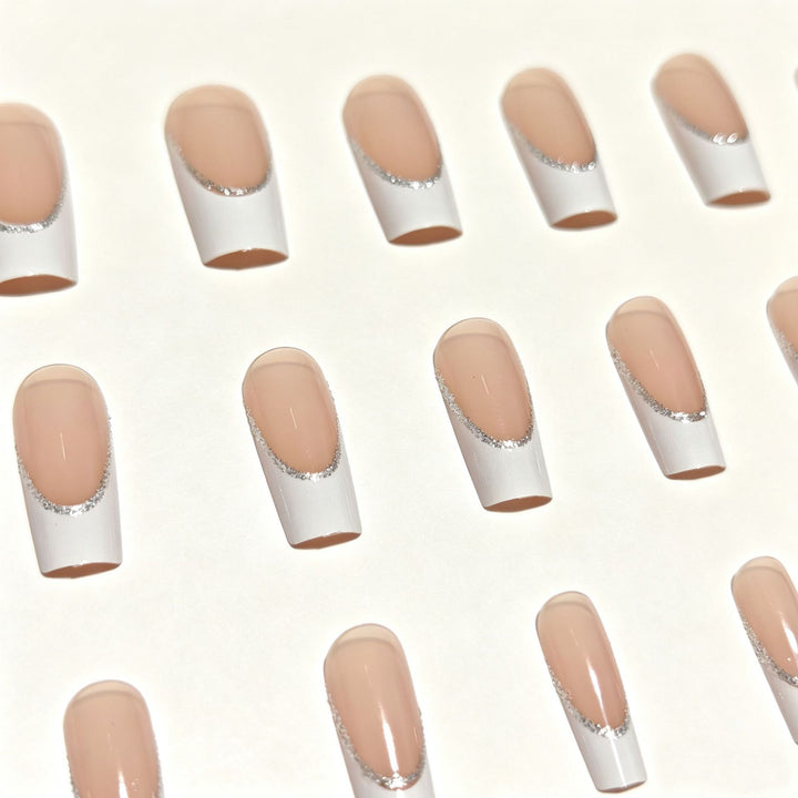 Elegant French Tip Nail Art Set Bowlift
