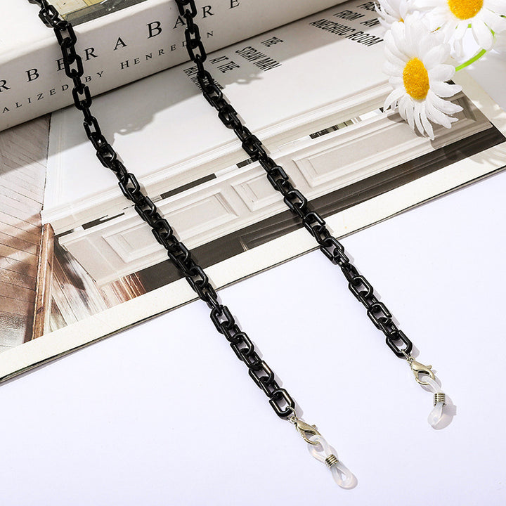 Fashionable necklace with clip clasp Bowlift
