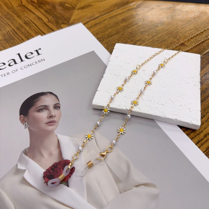 Floral Eyewear Chain Bowlift