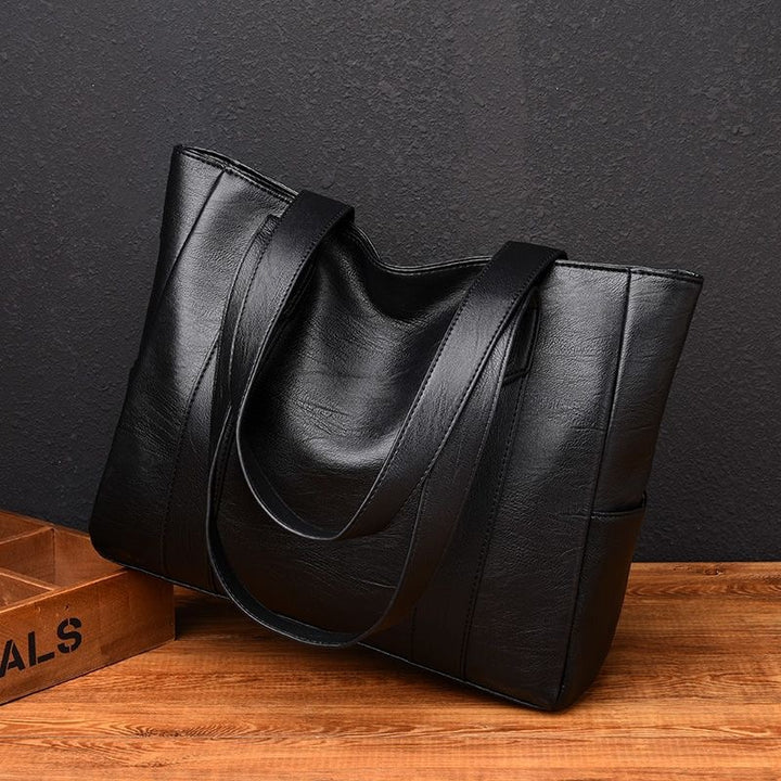 Stylish and Spacious Leather Bag Bowlift