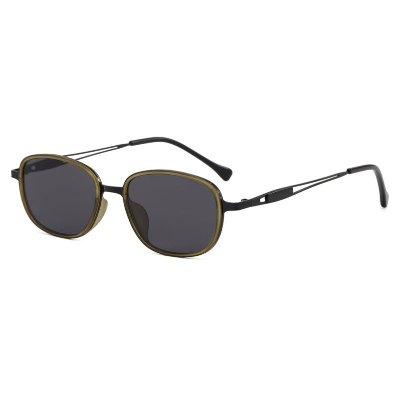 Fashionable sunglasses with square frame and slim metal frame Bowlift