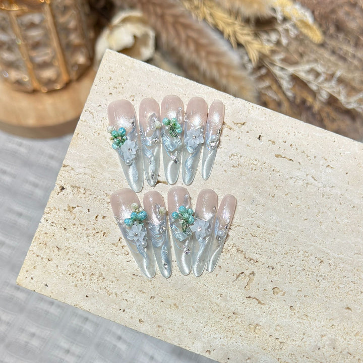 Elegant Floral Stiletto Nail Art Bowlift