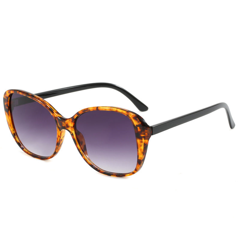 Women Vintage Sunglasses with Unique, Wide Frame Bowlift