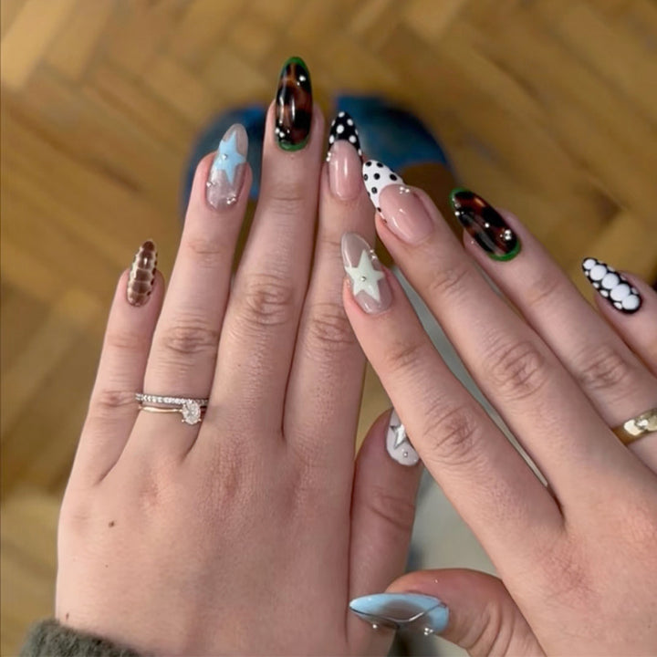 Artistic Press-On Nail Set with Star and Geometric Designs Bowlift