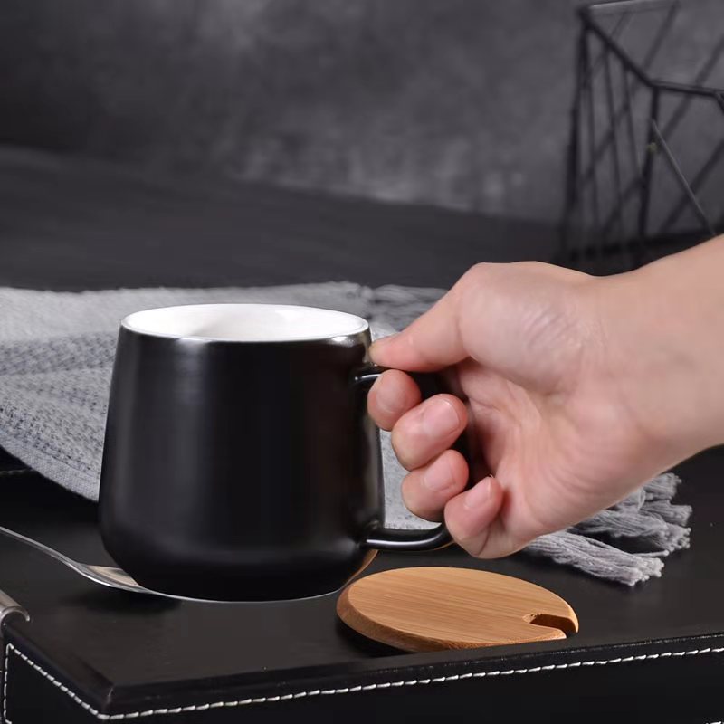 Matte Ceramic Insulated Coffee Mug Gift Set with Wooden Lid and Stainless Spoon Bowlift