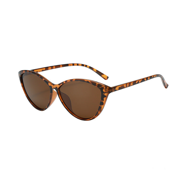 Women's Cat-Eye Glasses with Modern Design Bowlift