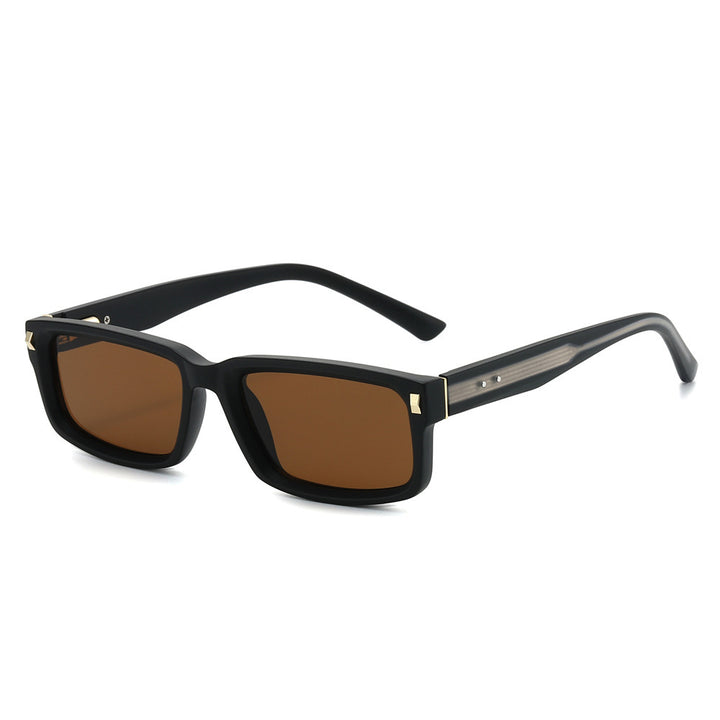 Ladies sunglasses in modern design Bowlift