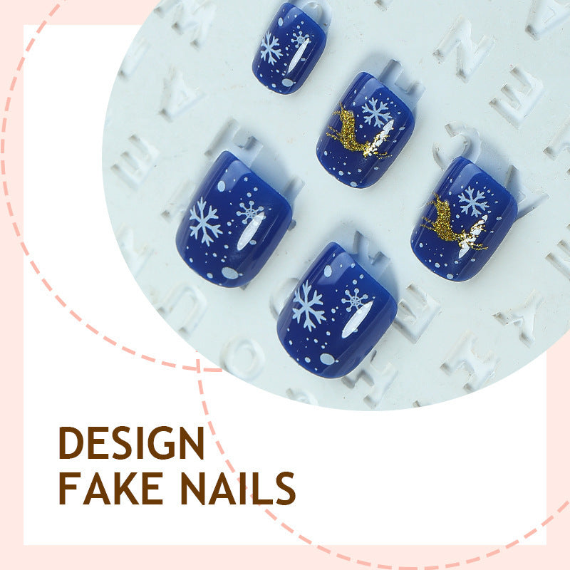 Artificial nail set with festive snowflake design Bowlift
