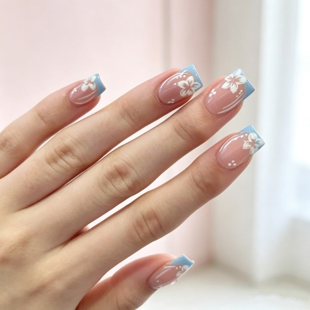 Artistic Floral-Embellished Press-On Nails Bowlift