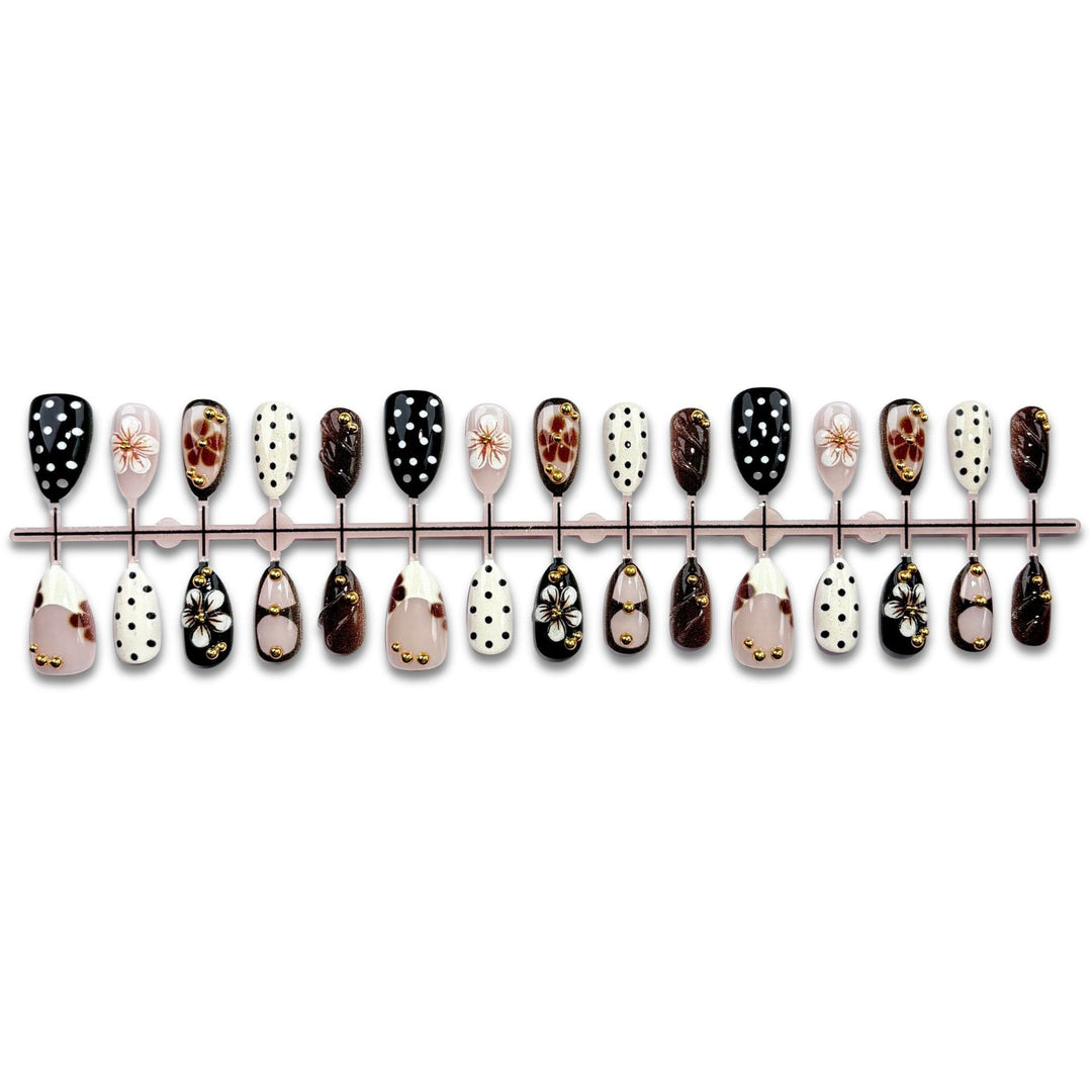 Floral Design Press-On Nail Art Bowlift