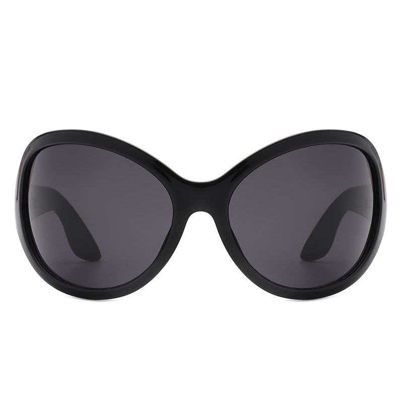 Ladies sunglasses in a stylish butterfly design with UV protection and wide frame Bowlift