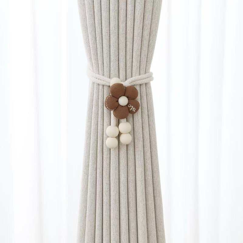 Decorative curtain tieback Bowlift