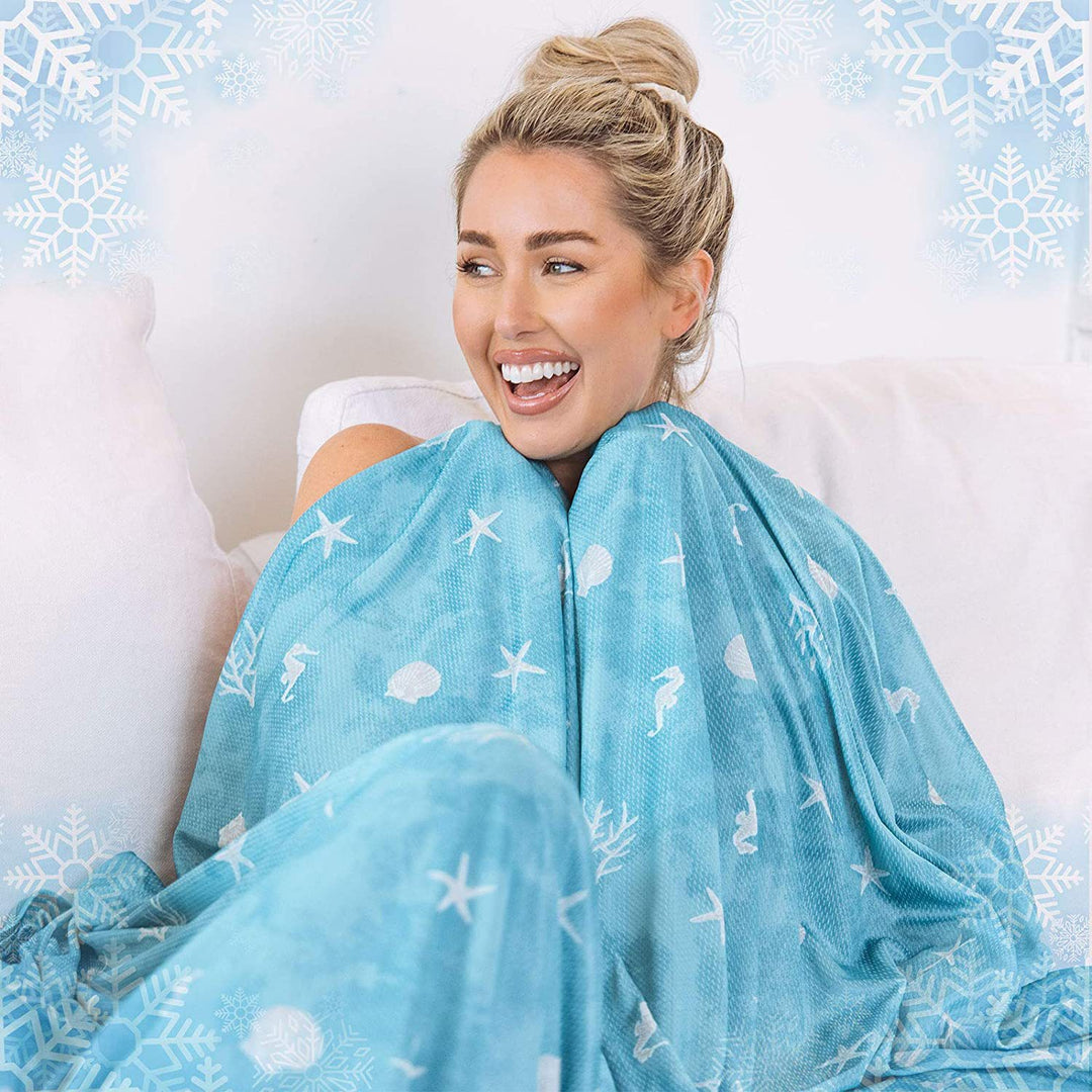 Women’s Fleece Blanket with Maritime Pattern Bowlift