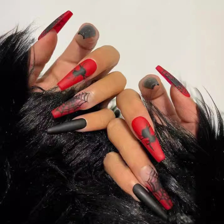 Artistic Press-On Nail Design with Dripping Effect Bowlift