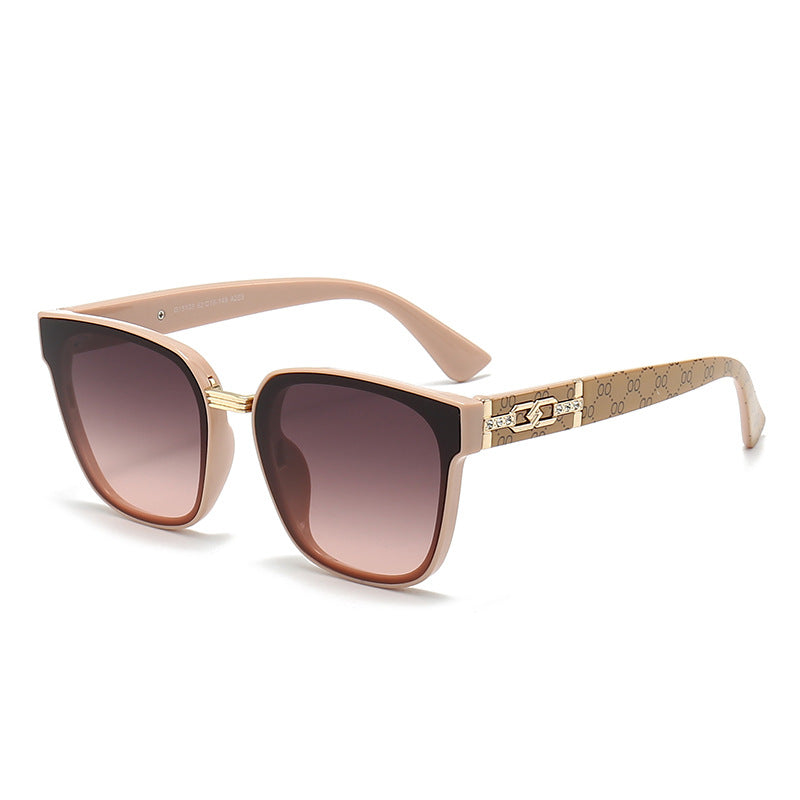 Women's Designer Sunglasses with Luxurious Frame and Trendy Jewelry Detail Bowlift
