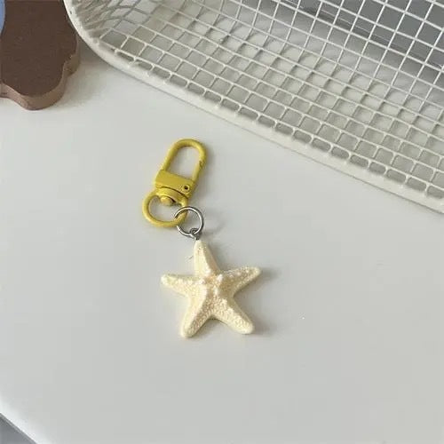 Star Keychain Bowlift