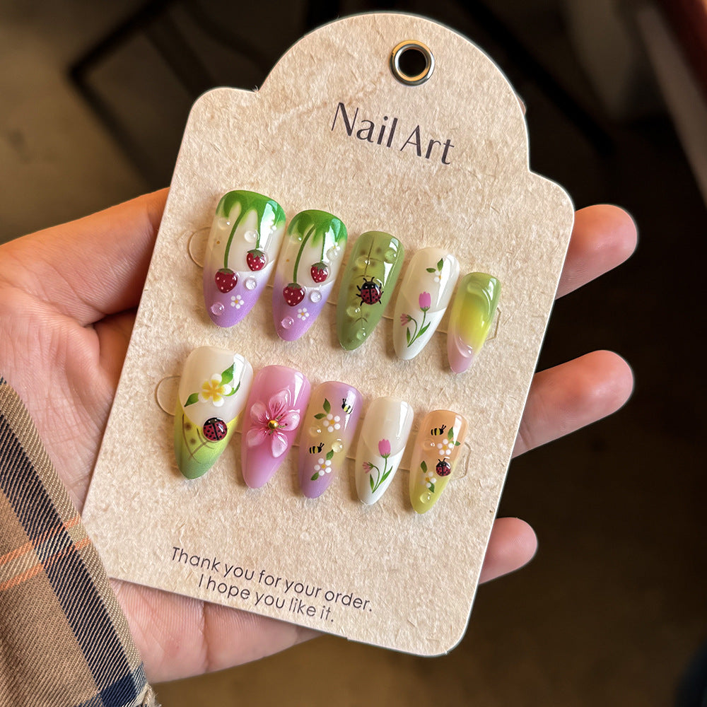 Artistic Floral-Themed Press-On Nails Bowlift