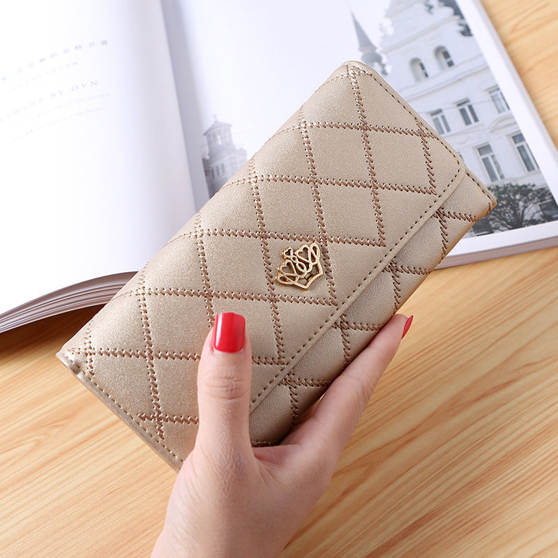 Quilted Long Wallet Clutch with Card Organizer and Coin Compartment Bowlift