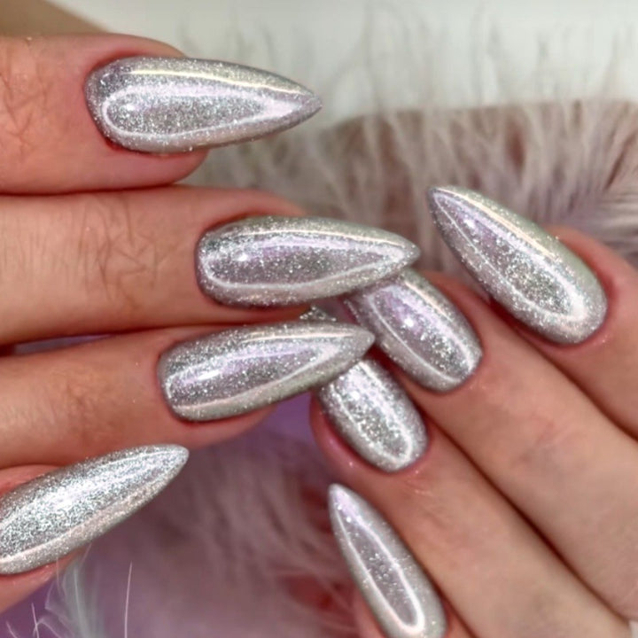 Glittery Stiletto Press-On Nails Bowlift