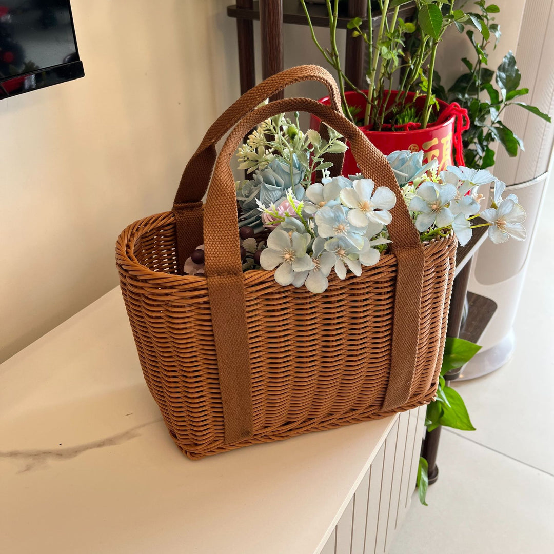 Elegant Woven Picnic Basket Bowlift