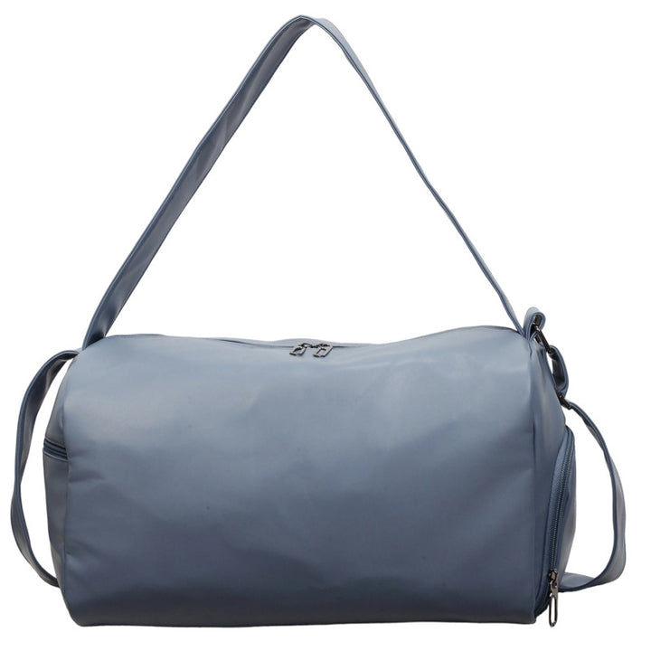 Sporty Weekend Duffel with Durable Exterior Material Bowlift