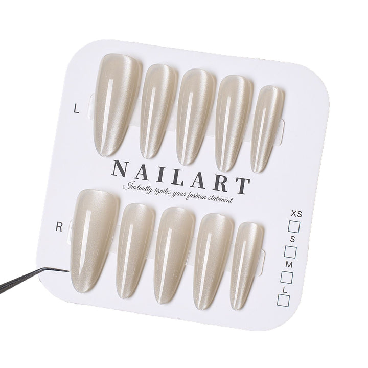 Artificial nail tips with elegant ombre effect Bowlift