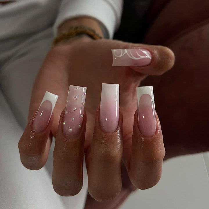 Artificial Nails Bowlift