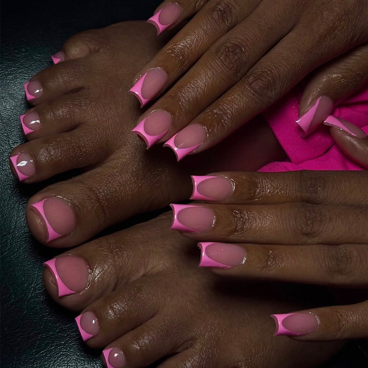 Nail set with modern design and elegant tip look Bowlift