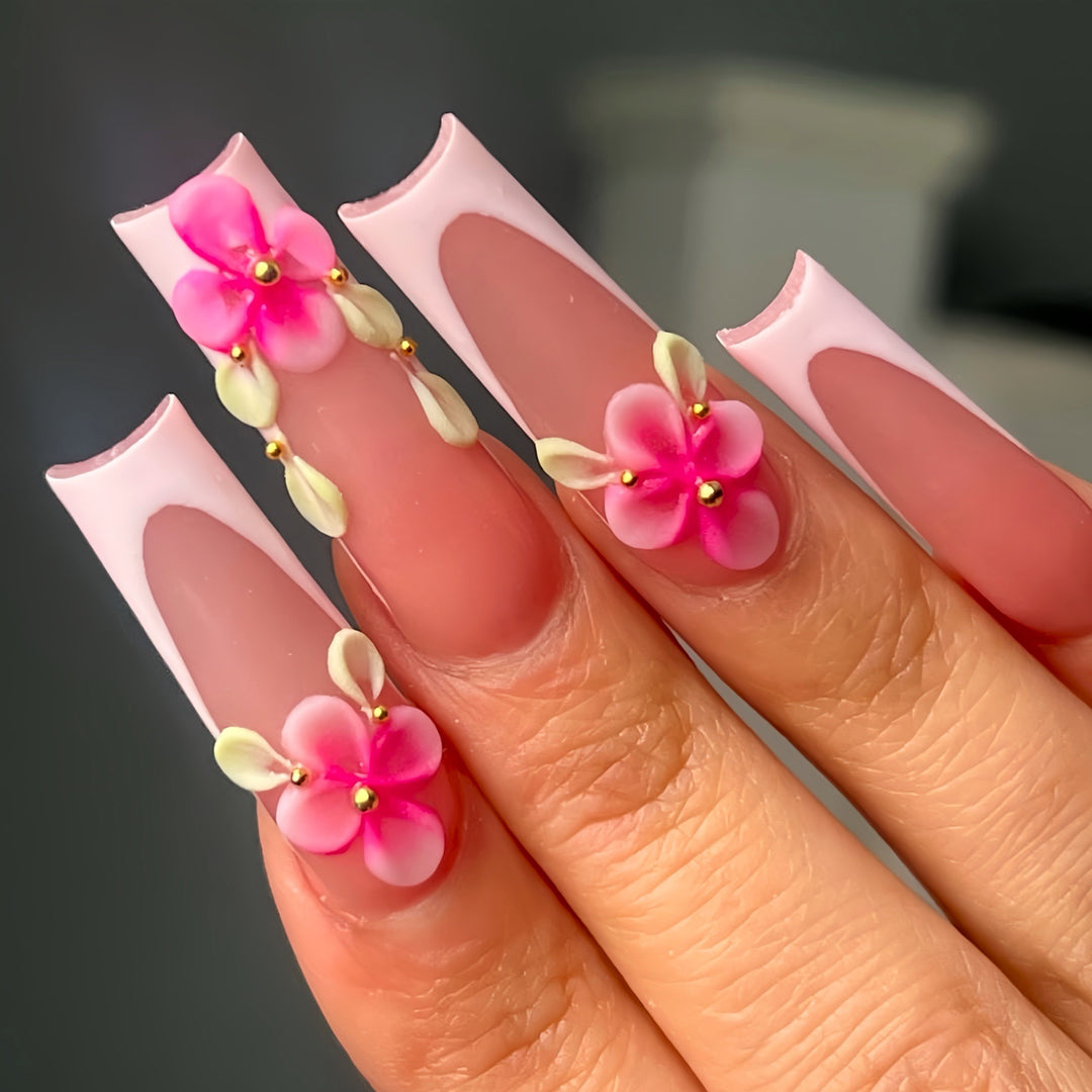 Floral Embellished Nail Art Extensions Bowlift