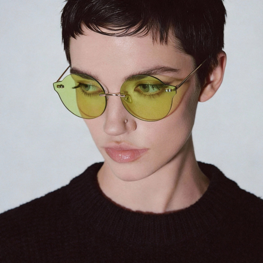 Women's sunglasses in a unique, elegant design Bowlift